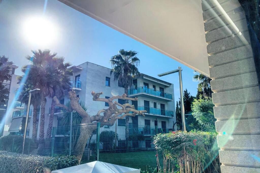 Apartamento Con Piscina Y Parking En Lloret De Mar Apartment Exterior photo